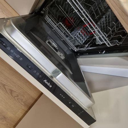 Apartament Sloneczny -Sciegiennego Kielce Bagian luar foto