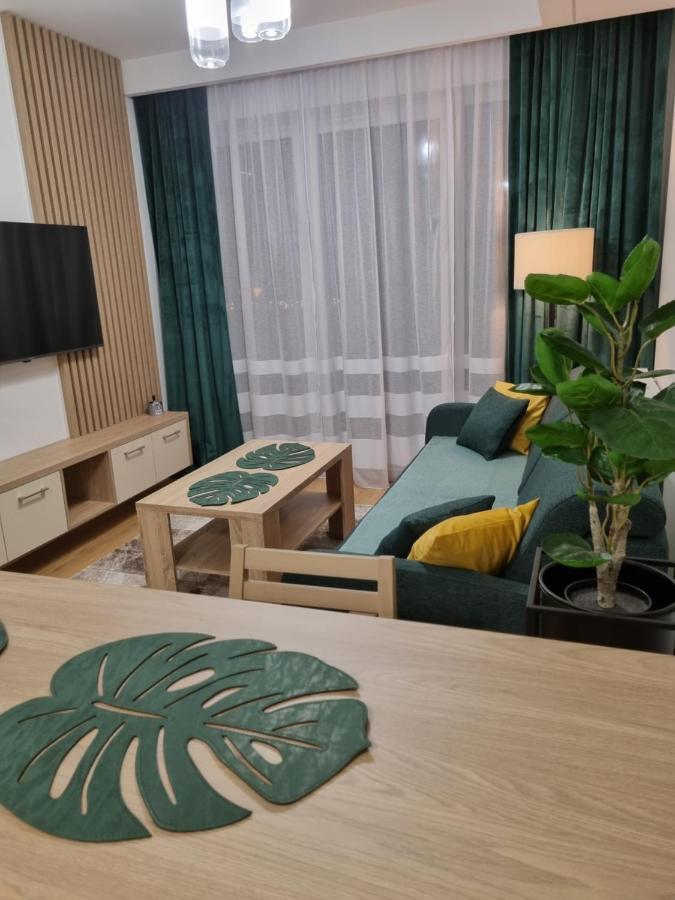 Apartament Sloneczny -Sciegiennego Kielce Bagian luar foto