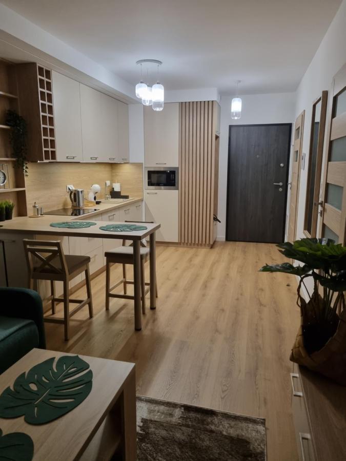 Apartament Sloneczny -Sciegiennego Kielce Bagian luar foto